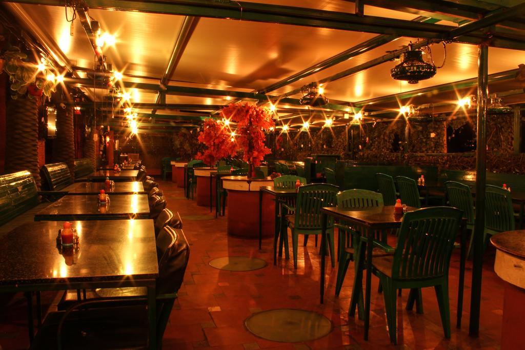 Parklane Hotel Mysore Luaran gambar
