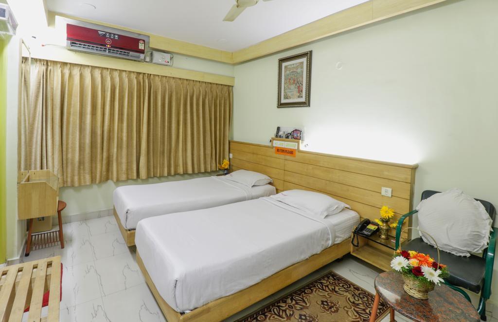 Parklane Hotel Mysore Luaran gambar